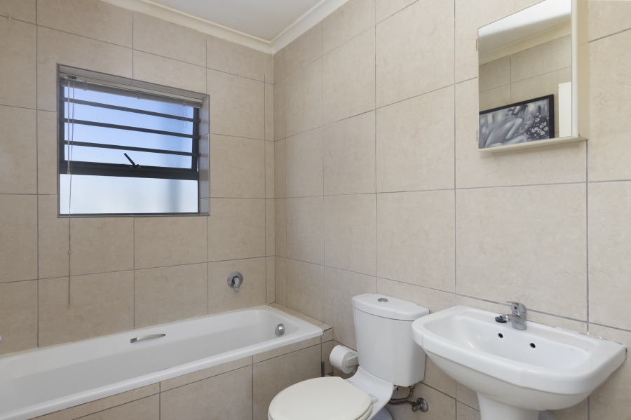 2 Bedroom Property for Sale in Audas Estate Western Cape